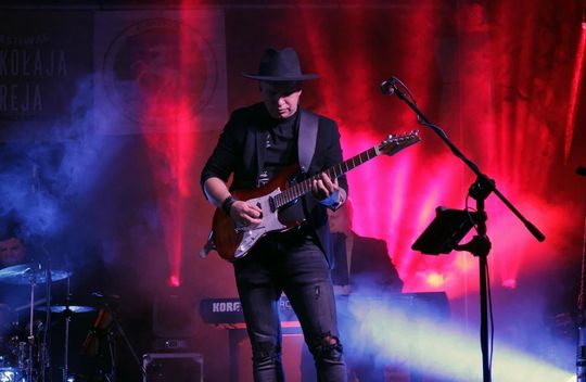 Centrum Kultury w Siennicy Różanej Centrum Kultury w Siennicy Różanej