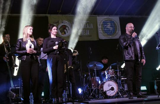 Centrum Kultury w Siennicy Różanej Centrum Kultury w Siennicy Różanej