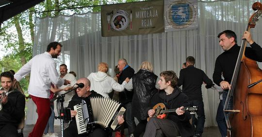 Centrum Kultury w Siennicy Różanej Centrum Kultury w Siennicy Różanej