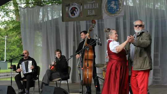 Centrum Kultury w Siennicy Różanej Centrum Kultury w Siennicy Różanej