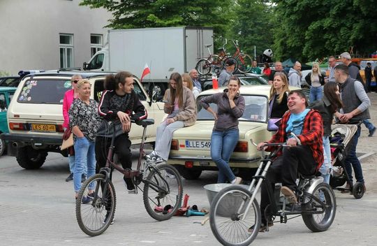 Centrum Kultury w Siennicy Różanej Centrum Kultury w Siennicy Różanej
