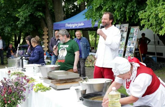 Centrum Kultury w Siennicy Różanej Centrum Kultury w Siennicy Różanej