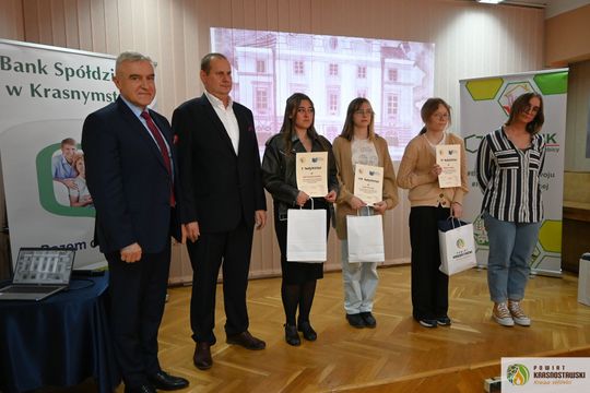 Pow. krasnostawski. Konkurs „Ocalmy naszą przeszłość” rozstrzygnięty! [GALERIA ZDJĘĆ]