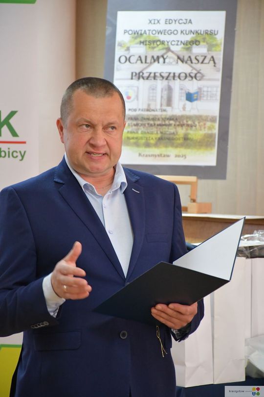 Pow. krasnostawski. Konkurs „Ocalmy naszą przeszłość” rozstrzygnięty! [GALERIA ZDJĘĆ]