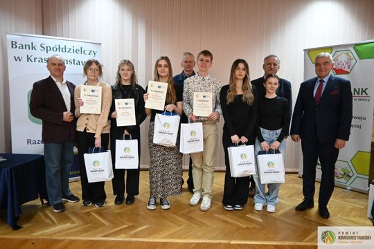 Pow. krasnostawski. Konkurs „Ocalmy naszą przeszłość” rozstrzygnięty! [GALERIA ZDJĘĆ]