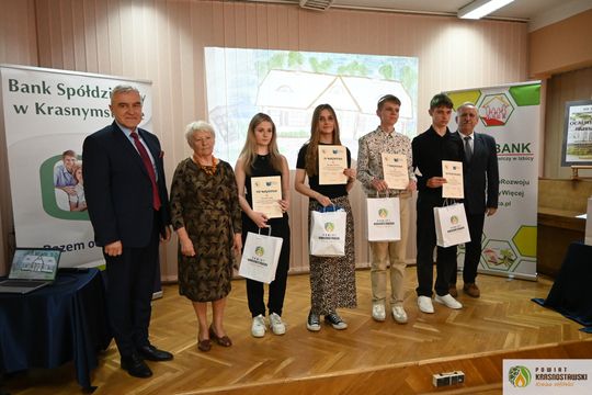 Pow. krasnostawski. Konkurs „Ocalmy naszą przeszłość” rozstrzygnięty! [GALERIA ZDJĘĆ]