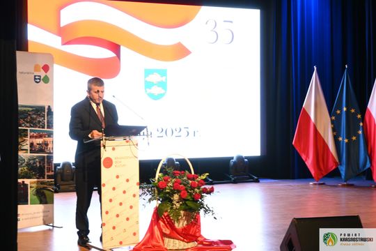 Uroczyste obchody 35-lecia samorządu terytorialnego w Krasnymstawie [GALERIA ZDJĘĆ]