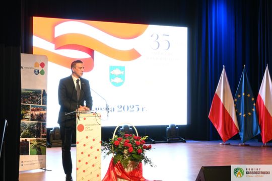 Uroczyste obchody 35-lecia samorządu terytorialnego w Krasnymstawie [GALERIA ZDJĘĆ]