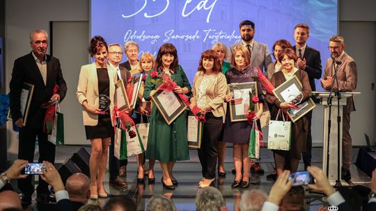 Chełm. 35-lecia Samorządu Terytorialnego - wyróżnienia dla pracowników i samorządowców [GALERIA ZDJĘĆ]
