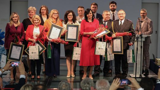 Chełm. 35-lecie Samorządu Terytorialnego - wyróżnienia dla pracowników i samorządowców [GALERIA ZDJĘĆ]