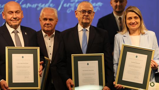 Chełm. 35-lecia Samorządu Terytorialnego - wyróżnienia dla pracowników i samorządowców [GALERIA ZDJĘĆ]