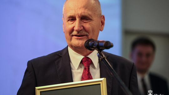 Chełm. 35-lecia Samorządu Terytorialnego - wyróżnienia dla pracowników i samorządowców [GALERIA ZDJĘĆ]