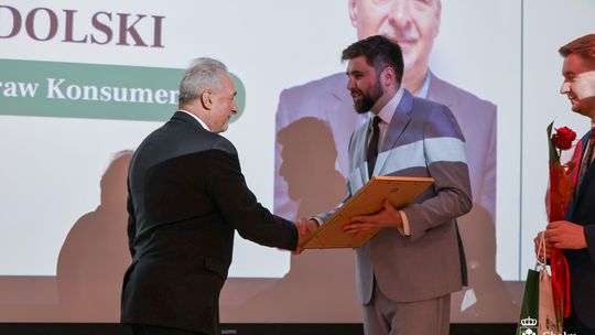 Chełm. 35-lecia Samorządu Terytorialnego - wyróżnienia dla pracowników i samorządowców [GALERIA ZDJĘĆ]