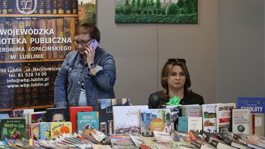 Dzieje się! Trwają Chełmskie Targi Książki [GALERIA ZDJĘĆ]