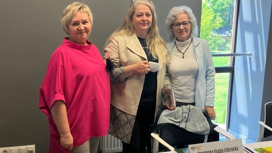 Trwają Chełmskie Targi Książki - Wieczorkowski, Bednarek, Chełmska legenda. W cieniu trzech dębów [GALERIA ZDJĘĆ]