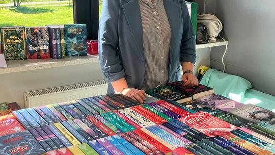 Trwają Chełmskie Targi Książki - Wieczorkowski, Bednarek, Chełmska legenda. W cieniu trzech dębów [GALERIA ZDJĘĆ]