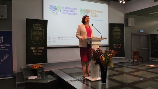 Trwają Chełmskie Targi Książki - Wieczorkowski, Bednarek, Chełmska legenda. W cieniu trzech dębów [GALERIA ZDJĘĆ]