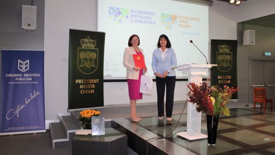 Trwają Chełmskie Targi Książki - Wieczorkowski, Bednarek, Chełmska legenda. W cieniu trzech dębów [GALERIA ZDJĘĆ]