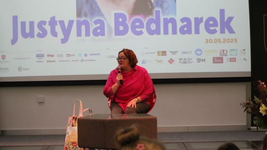 Trwają Chełmskie Targi Książki - Wieczorkowski, Bednarek, Chełmska legenda. W cieniu trzech dębów [GALERIA ZDJĘĆ]