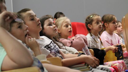 Trwają Chełmskie Targi Książki - Wieczorkowski, Bednarek, Chełmska legenda. W cieniu trzech dębów [GALERIA ZDJĘĆ]