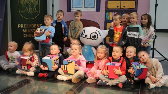 Trwają Chełmskie Targi Książki - Wieczorkowski, Bednarek, Chełmska legenda. W cieniu trzech dębów [GALERIA ZDJĘĆ]