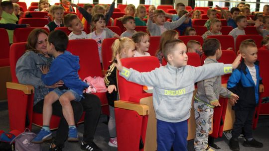 Trwają Chełmskie Targi Książki - Wieczorkowski, Bednarek, Chełmska legenda. W cieniu trzech dębów [GALERIA ZDJĘĆ]