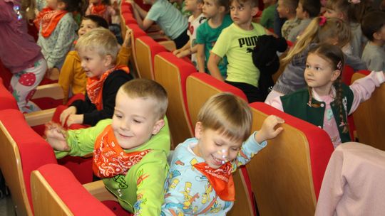 Trwają Chełmskie Targi Książki - Wieczorkowski, Bednarek, Chełmska legenda. W cieniu trzech dębów [GALERIA ZDJĘĆ]