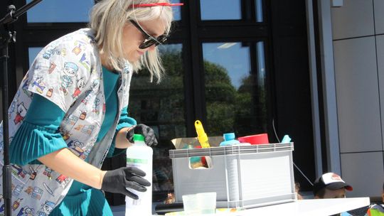 Trwają Chełmskie Targi Książki - Wieczorkowski, Bednarek, Chełmska legenda. W cieniu trzech dębów [GALERIA ZDJĘĆ]