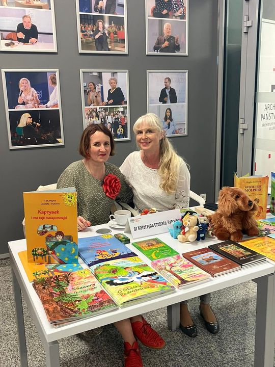 Trwają Chełmskie Targi Książki - Wieczorkowski, Bednarek, Chełmska legenda. W cieniu trzech dębów [GALERIA ZDJĘĆ]