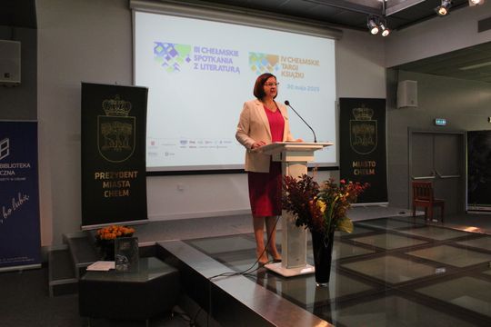 Trwają Chełmskie Targi Książki - Wieczorkowski, Bednarek, Chełmska legenda. W cieniu trzech dębów [GALERIA ZDJĘĆ]