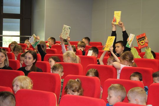 Trwają Chełmskie Targi Książki - Wieczorkowski, Bednarek, Chełmska legenda. W cieniu trzech dębów [GALERIA ZDJĘĆ]