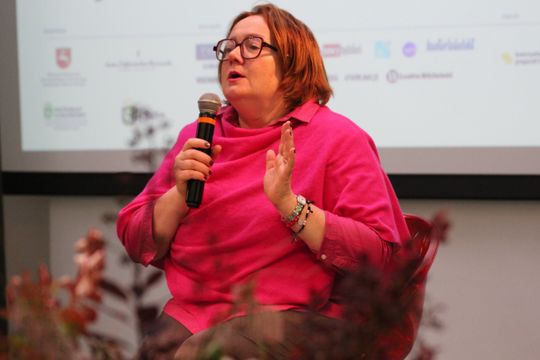 Trwają Chełmskie Targi Książki - Wieczorkowski, Bednarek, Chełmska legenda. W cieniu trzech dębów [GALERIA ZDJĘĆ]