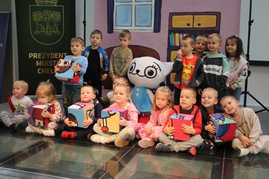 Trwają Chełmskie Targi Książki - Wieczorkowski, Bednarek, Chełmska legenda. W cieniu trzech dębów [GALERIA ZDJĘĆ]