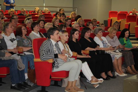 Trwają Chełmskie Targi Książki - Wieczorkowski, Bednarek, Chełmska legenda. W cieniu trzech dębów [GALERIA ZDJĘĆ]