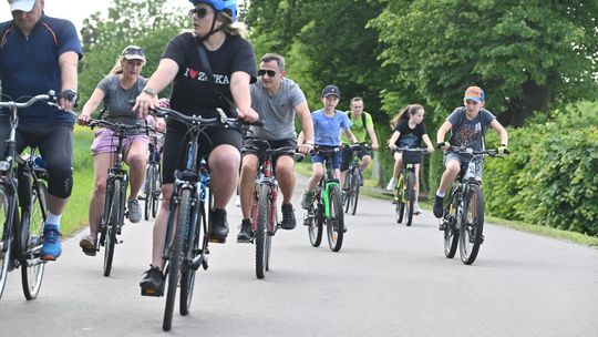 Pow. krasnostawski. Rowerowy Dzień Dziecka w Kraszczadach [GALERIA ZDJĘĆ]