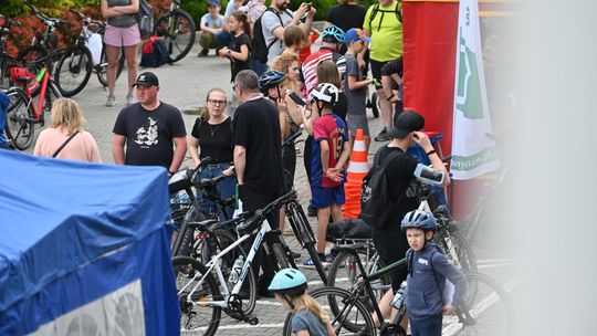 Pow. krasnostawski. Rowerowy Dzień Dziecka w Kraszczadach [GALERIA ZDJĘĆ]
