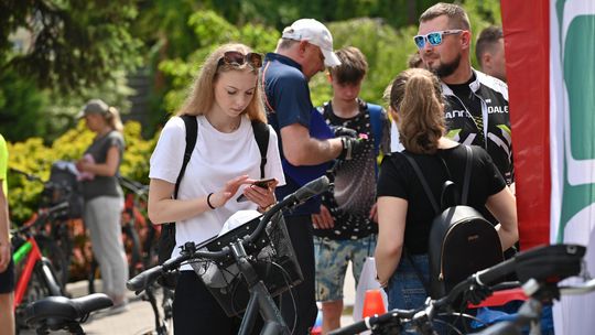 Pow. krasnostawski. Rowerowy Dzień Dziecka w Kraszczadach [GALERIA ZDJĘĆ]