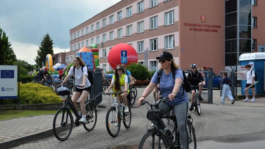 Pow. krasnostawski. Rowerowy Dzień Dziecka w Kraszczadach [GALERIA ZDJĘĆ]