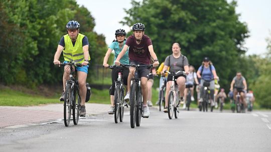 Pow. krasnostawski. Rowerowy Dzień Dziecka w Kraszczadach [GALERIA ZDJĘĆ]