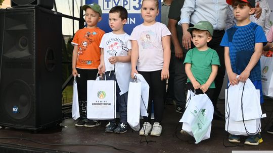 Pow. krasnostawski. Rowerowy Dzień Dziecka w Kraszczadach [GALERIA ZDJĘĆ]