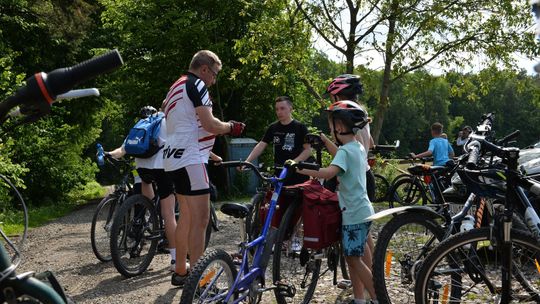 Pow. krasnostawski. Rowerowy Dzień Dziecka w Kraszczadach [GALERIA ZDJĘĆ]