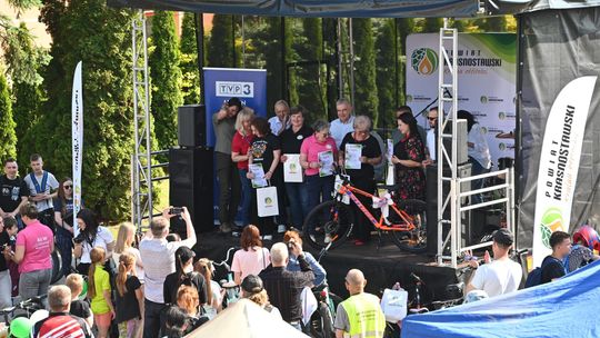 Pow. krasnostawski. Rowerowy Dzień Dziecka w Kraszczadach [GALERIA ZDJĘĆ]