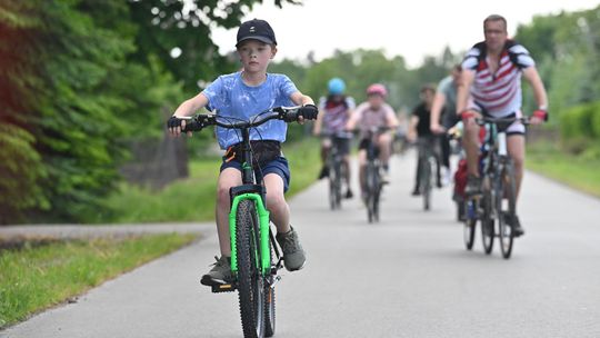 Pow. krasnostawski. Rowerowy Dzień Dziecka w Kraszczadach [GALERIA ZDJĘĆ]