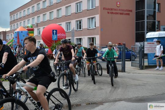 Pow. krasnostawski. Rowerowy Dzień Dziecka w Kraszczadach [GALERIA ZDJĘĆ]