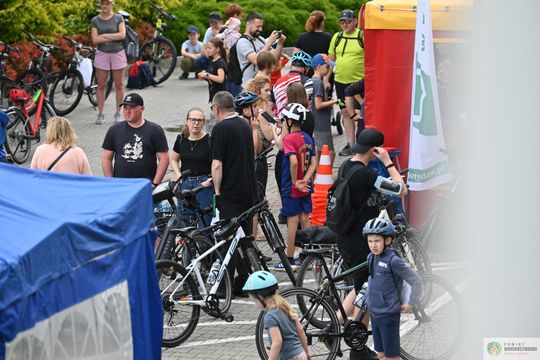 Pow. krasnostawski. Rowerowy Dzień Dziecka w Kraszczadach [GALERIA ZDJĘĆ]