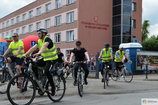 Pow. krasnostawski. Rowerowy Dzień Dziecka w Kraszczadach [GALERIA ZDJĘĆ]