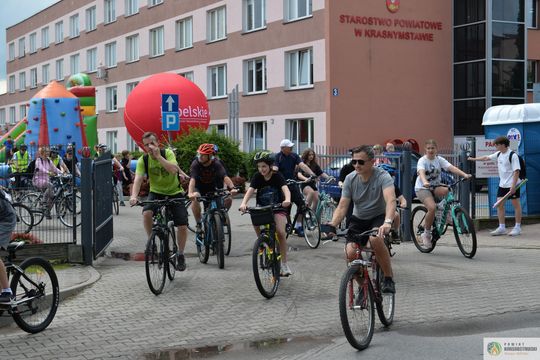 Pow. krasnostawski. Rowerowy Dzień Dziecka w Kraszczadach [GALERIA ZDJĘĆ]