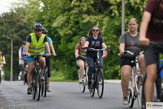 Pow. krasnostawski. Rowerowy Dzień Dziecka w Kraszczadach [GALERIA ZDJĘĆ]