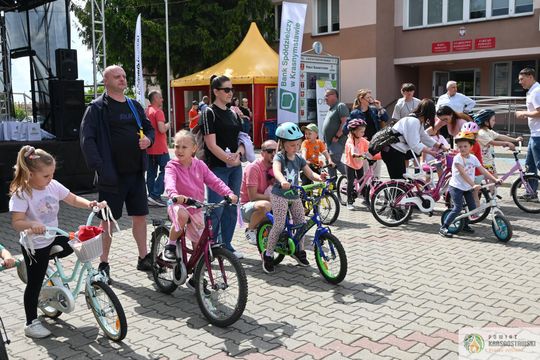 Pow. krasnostawski. Rowerowy Dzień Dziecka w Kraszczadach [GALERIA ZDJĘĆ]