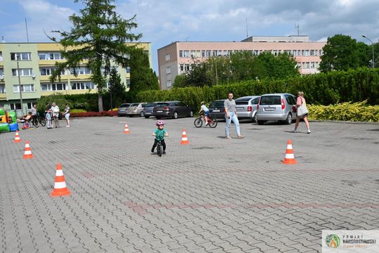 Pow. krasnostawski. Rowerowy Dzień Dziecka w Kraszczadach [GALERIA ZDJĘĆ]